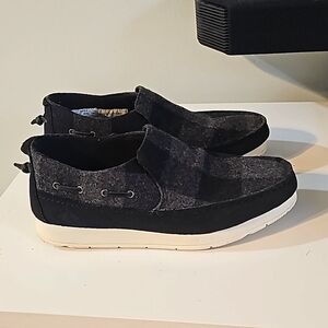 Mens 9 wool Sperry